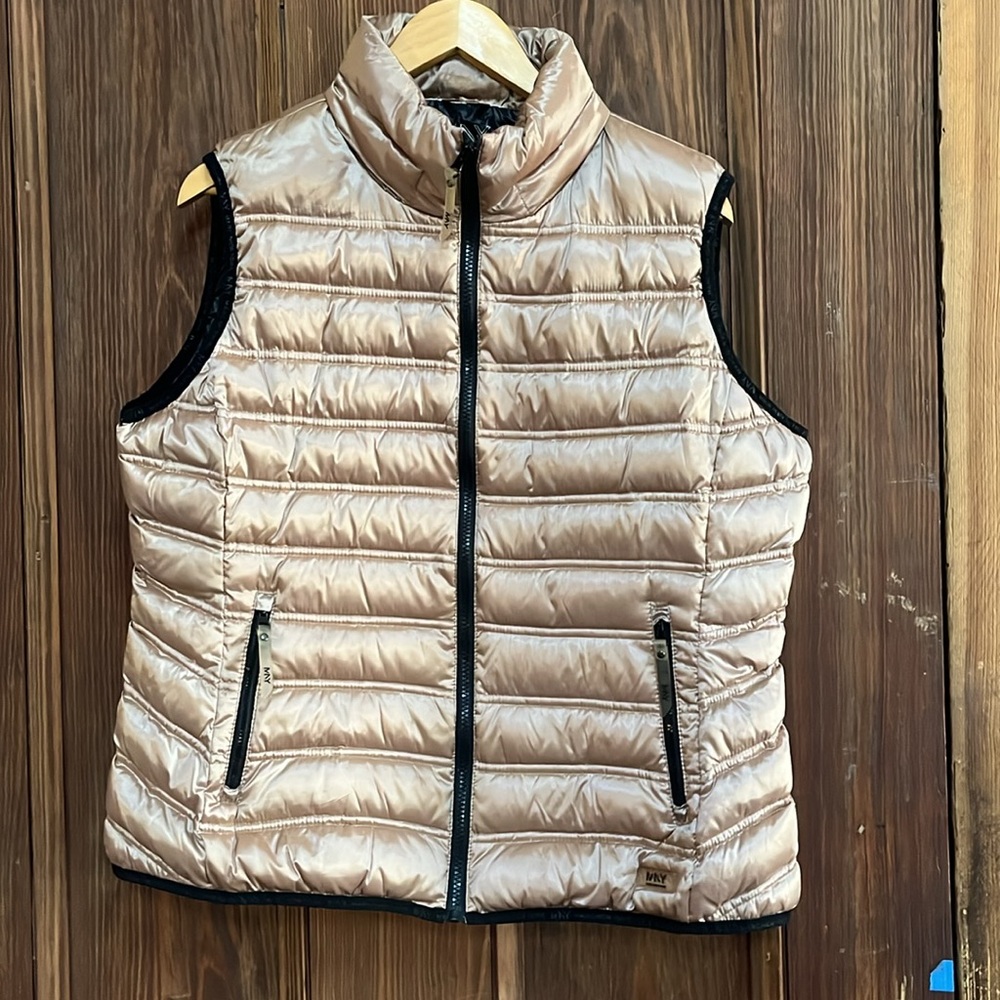 Marc New York puffer down vest gold and black XL EUC